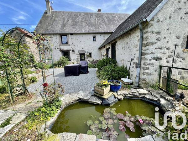 Demeure 6 pièces de 163 m² à Saint-Agnant-de-Versillat (23300)