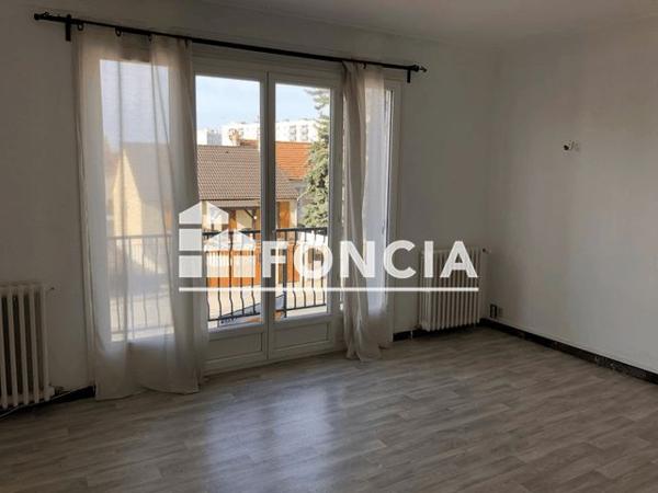 Location Appartement 4 pièces 103.06 m² - 30 RUE MOLIERE Chennevieres S/ Marne 94430