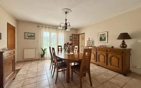 Maison à vendre    5 pièces •  Genlis