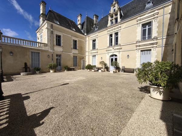 Appartement en duplex dans un château historique