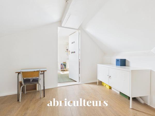 Charmant duplex 3/4 pièces 119 m2 au sol (60m2 Carrez)