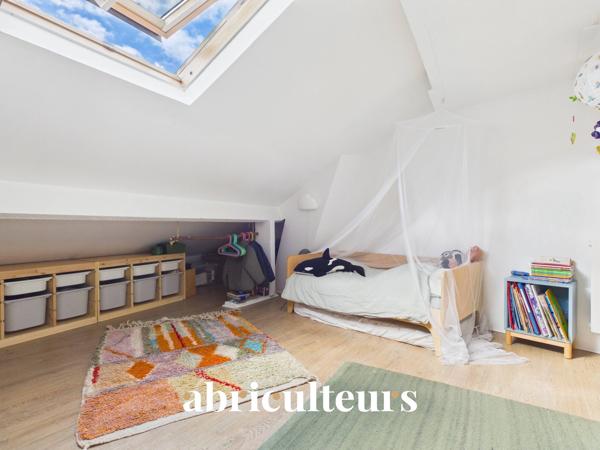 Charmant duplex 3/4 pièces 119 m2 au sol (60m2 Carrez)