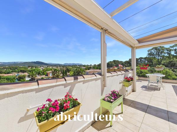 Maison avec piscine et jardin • Six-Fours-les-Plages • 4 chambres • 140 m2