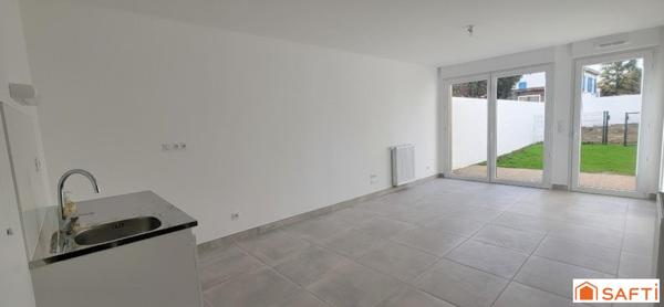 appartement avec jardinet, terrasse et parkings privatifs