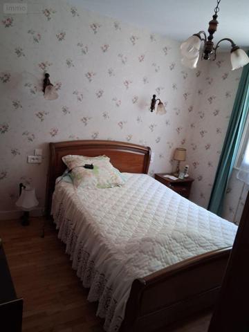 Maison à vendre à La Flèche dans la Sarthe (72200), ref : 392   
la fleche