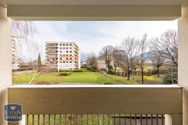 Appartement à vendre 4 pièces 77m²