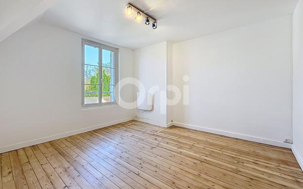 Maison à vendre    4 pièces •  Noyon