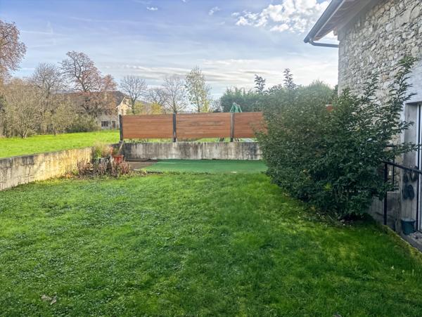 Maison à vendre 3 pièces cour, jardin