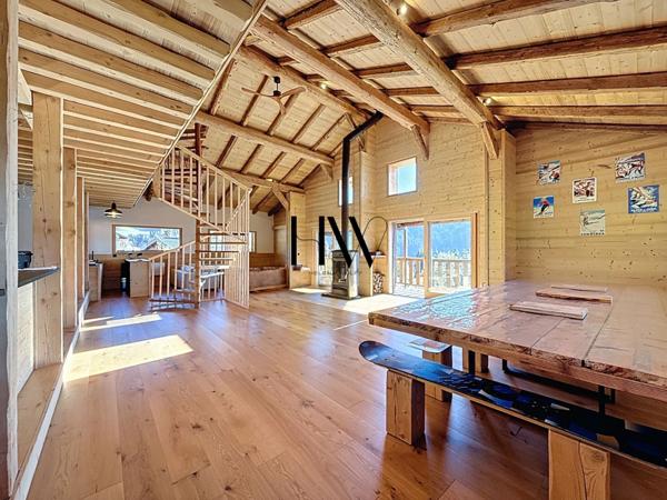 Chalet d’exception à proximité de Megève – Vue panoramique sur les Aravis et Crest-Voland