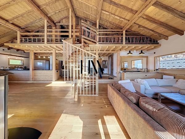 Chalet d’exception à proximité de Megève – Vue panoramique sur les Aravis et Crest-Voland