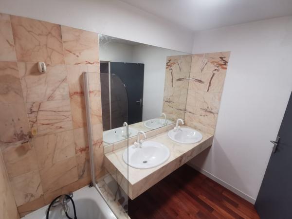 Appartement T3 AVEC JARDIN ET GARAGE