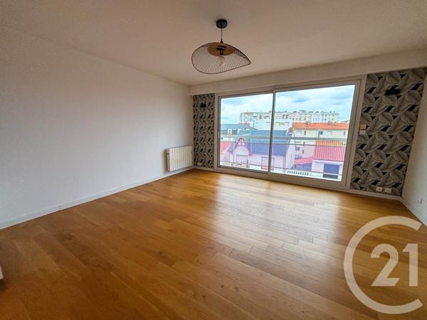 Appartement T3 à vendre  3 pièces - 58,02 m2 LES SABLES D OLONNE - 85