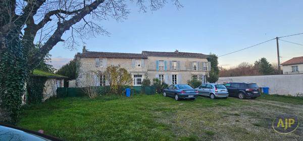 Vente immeuble Saint Sever De Saintonge : 211 000 € - AJP Immobilier Saintes