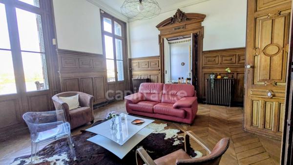 Appartement, 5 pièces avec terrasse et cave,3 chambres.