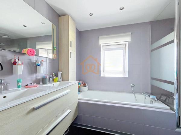 Spacieux T4 de 98 m² avec terrasse et garage – Lingolsheim