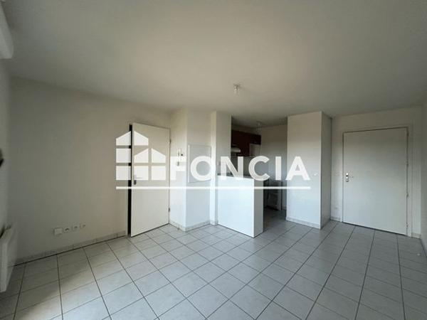 Location Appartement 2 pièces 35.9 m² - 54 RUE DE COQUARD Villeneuve Sur Lot 47300