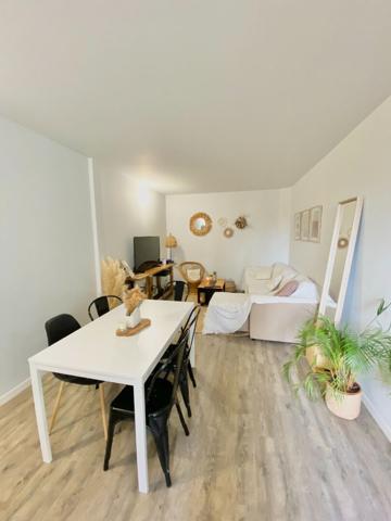 Bel appartement avec extérieur - Réf Tourmaline