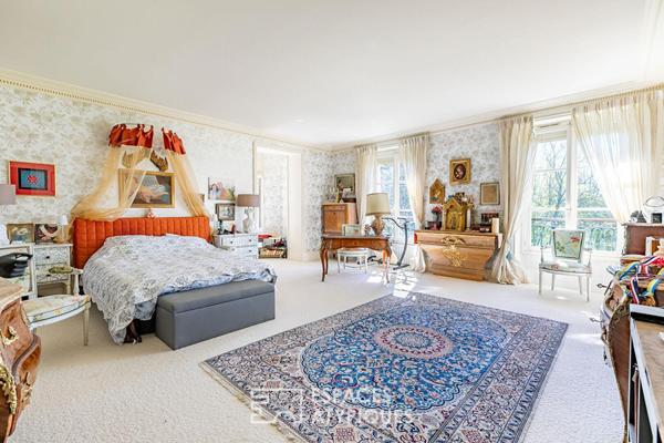 Elégante demeure XIXème en briques et pierres dans un cadre enchanteur avec vue