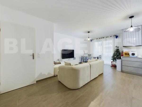 SUPERBE 3 PIECES AVEC BALCON