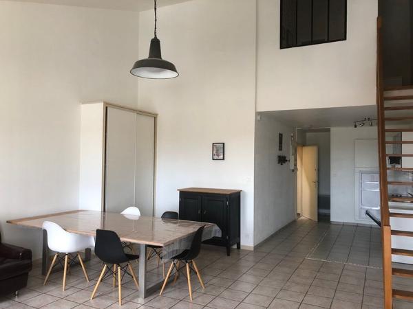 Appartement Saint Maixent L Ecole 2 pièce(s) 58.77 m2