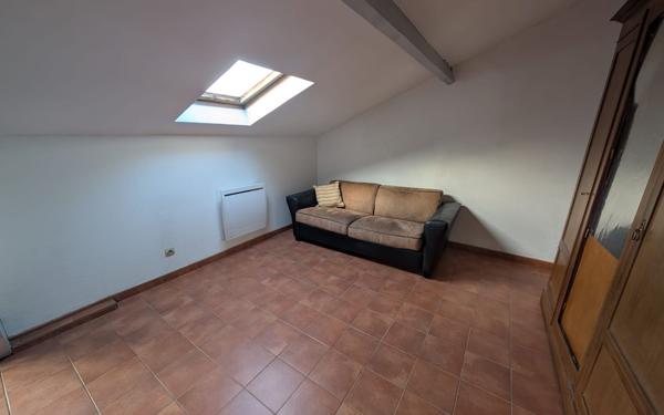 Appartement à vendre    1 pièce • 22,06 m2 Ris-Orangis