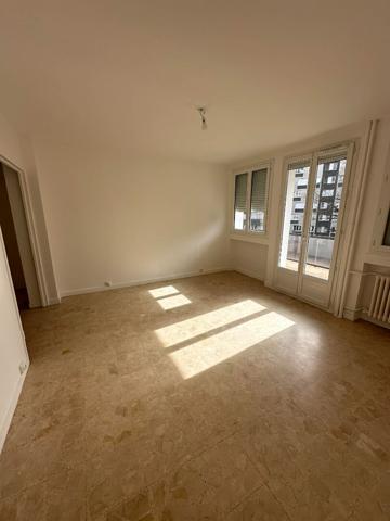 Appartement Saint Etienne 4 pièce(s) 67 m2