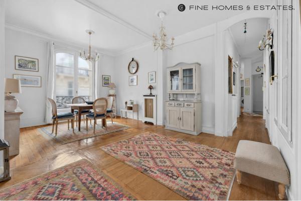 Appartement T5 à vendre  5 pièces - 106 m2 PARIS - 75006