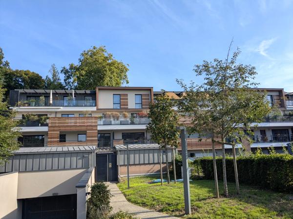 Betton (35830) Appartement T4 - Emplacement exceptionnel BETTON