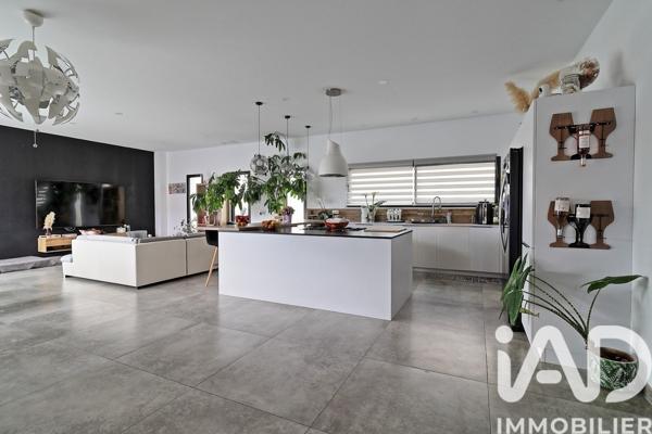 Maison à vendre 4 pièces 130 m² Latour-Bas-Elne