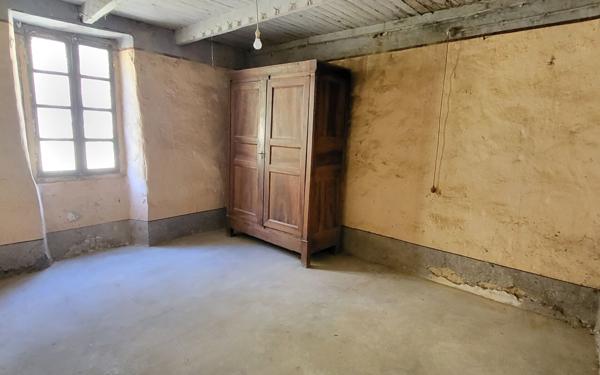 Maison à vendre    6 pièces • 132 m2 Chassiers