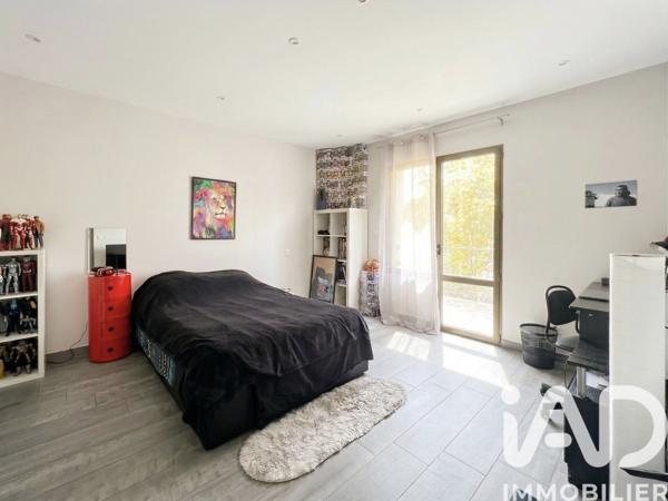 Maison à vendre 6 pièces 287 m² Cachan