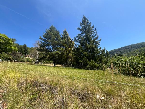 Terrain à vendre de 712 m² Quartier de Vareilles, Ambérieu en Bugey