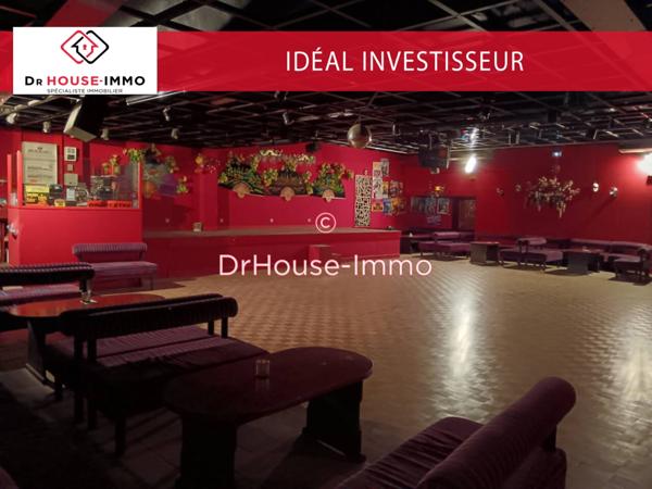 Immeuble à vendre 7 pièces de 900 m²