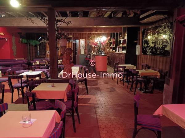 Immeuble à vendre 7 pièces de 900 m²