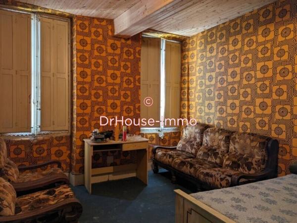 Immeuble à vendre 7 pièces de 900 m²