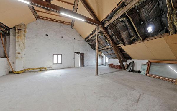 Maison à vendre    5 pièces • 155 m2 Dampmart