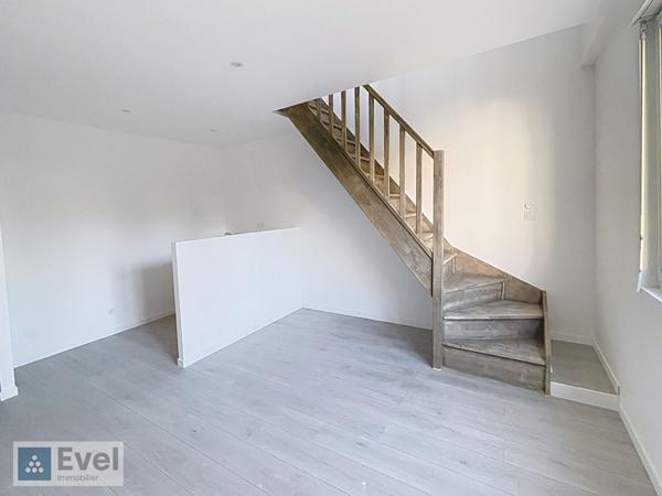 LOCATION MOYEUVRE GRANDE  F3 RENOVE