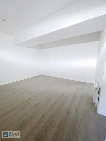 LOCATION MOYEUVRE GRANDE  F3 RENOVE