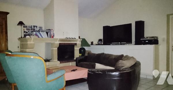 AV Fougères entrée cuisine SAM salon buand garage  cave chbre SDB 3 chbres gren terra jardin abri