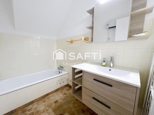 Dans résidence agréable