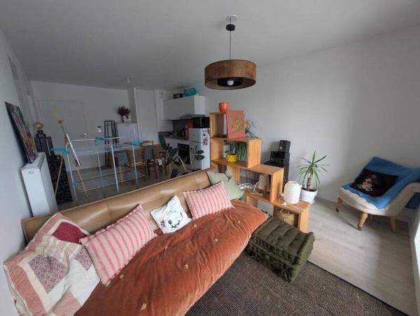 Appartement 2 pièces                                        - 35730 Pleurtuit Réf : 2325