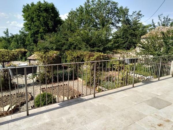 Valeilles (82150) Magnifique ensemble immobilier XVIIIème avec vue panoramique