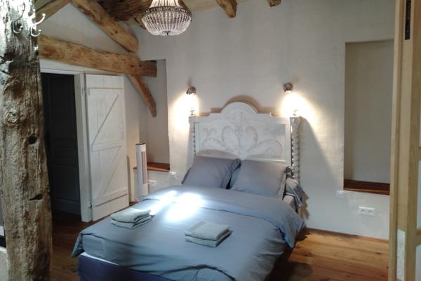 Valeilles (82150) Magnifique ensemble immobilier XVIIIème avec vue panoramique