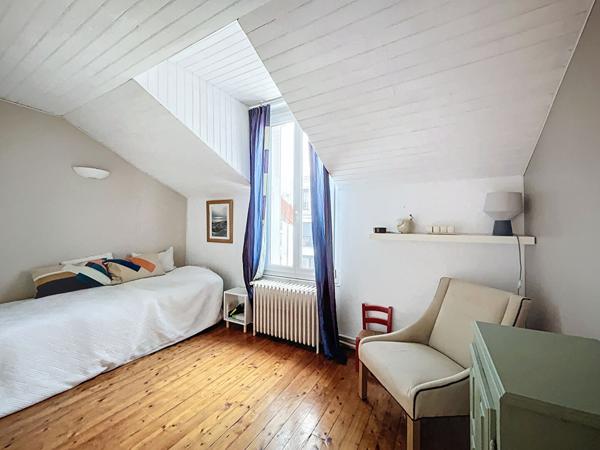 Maison pleine de charme avec vue imprenable sur Paris