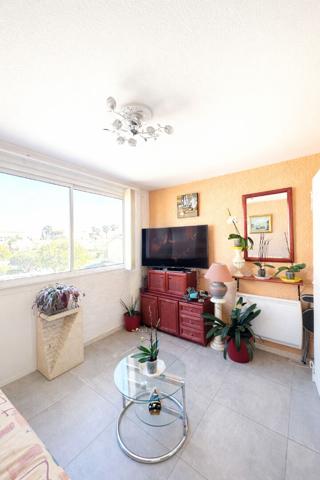 Appartement LE LAVANDOU 37.39 m²