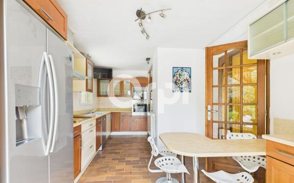 Maison à vendre    6 pièces •  Callian