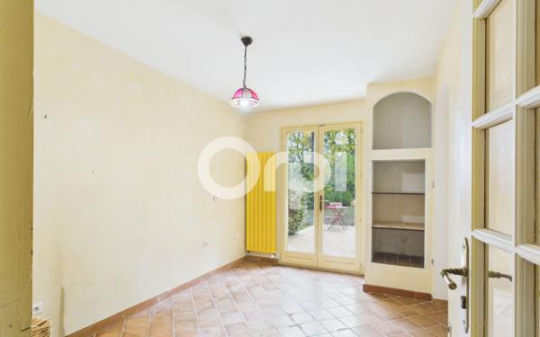 Maison à vendre    6 pièces •  Callian