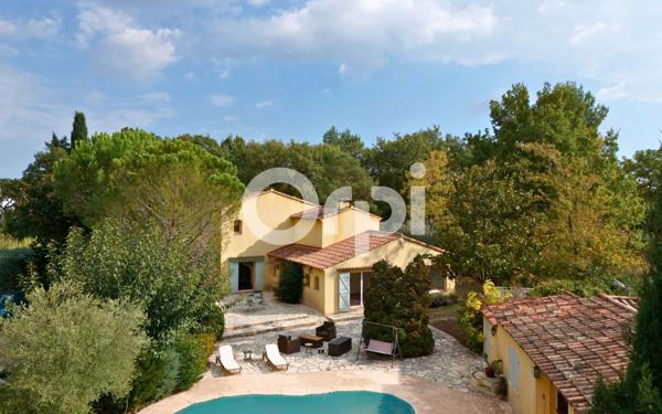 Maison à vendre    6 pièces •  Callian