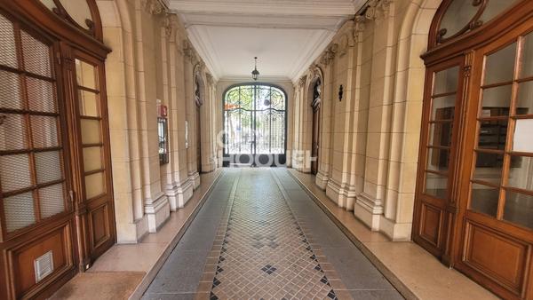 Appartement Paris 12 Grand 2 pièces