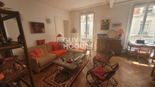 Appartement Paris 12 Grand 2 pièces